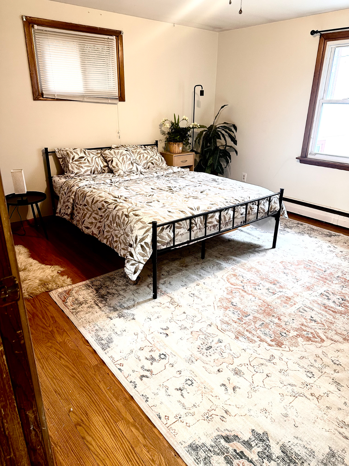 Spacious Quiet Cozy 2 Bed1Bath - Photo 6