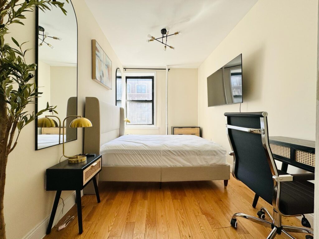 Bright Bedroom in Crown Heights #652 - Photo 1