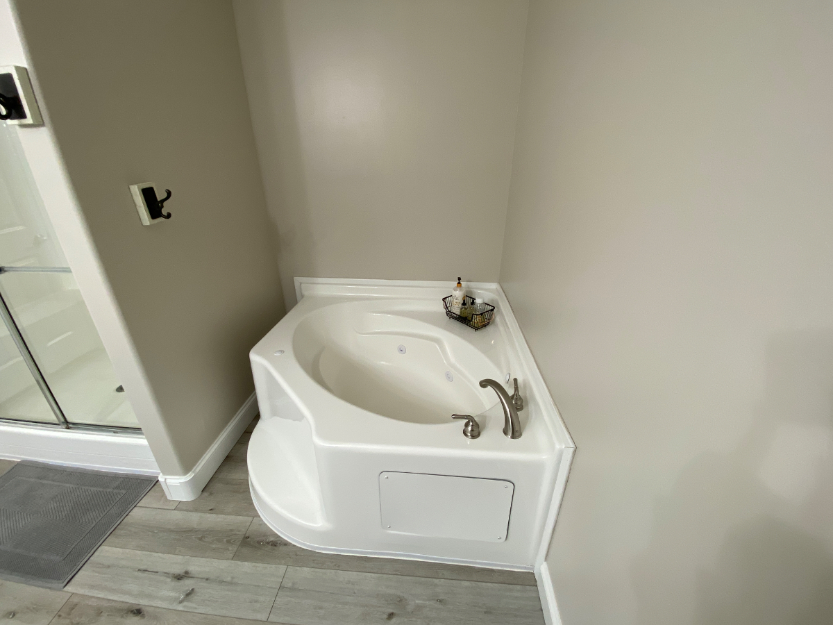 Home Away From Home - Photo 8