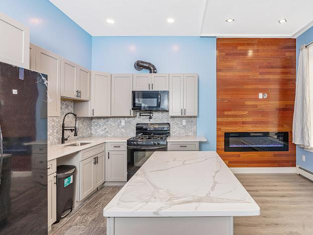 Updated First-Floor Apartment with Modern Finishes & Open Layout -- Albany's Prime Location - Photo 9