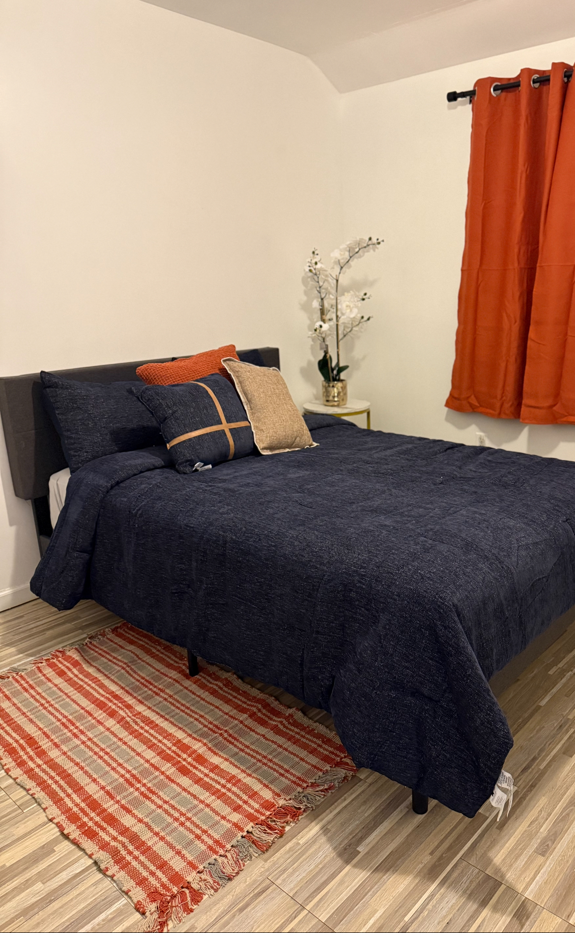 Quiets rooms close to hospitals- Brooklyn - Photo 1