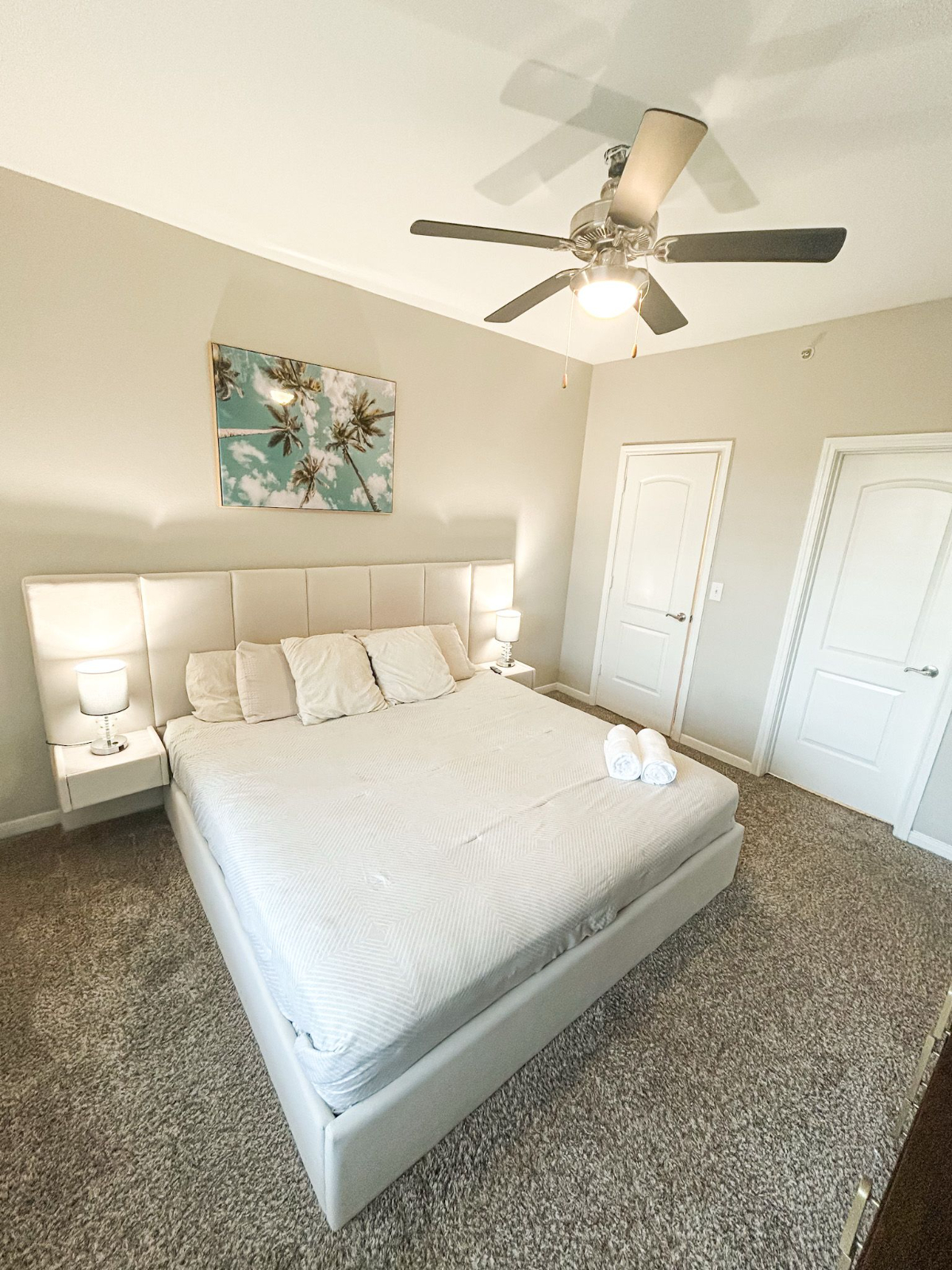 Charming 2BR/2BA Oasis in Magnolia - Photo 4