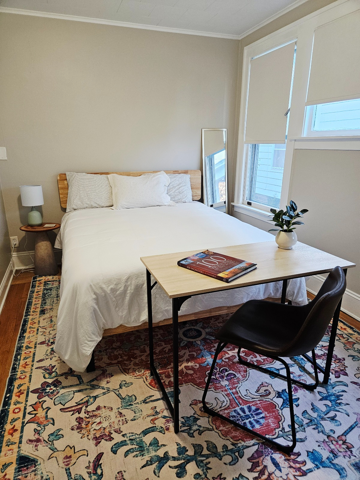 Furnished queen bedroom near UAlbany, Albany Med - Photo 5