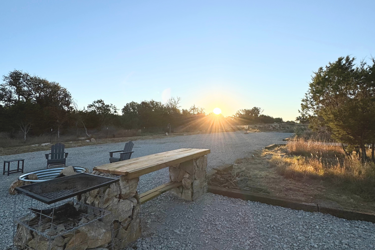 Cabin Near Brownwood w/ Grill, Firepit & Work Desk - Photo 5