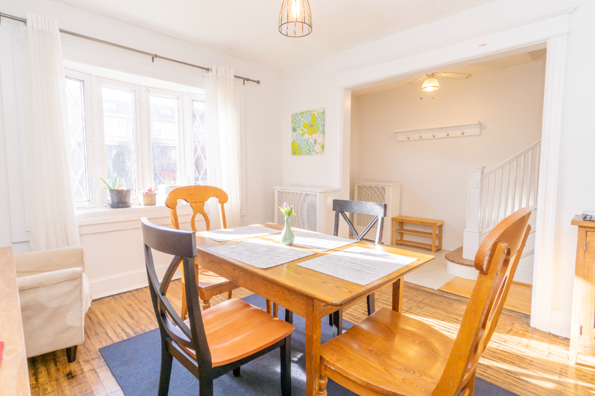 Quiet Spacious Home in NW DC - Photo 5