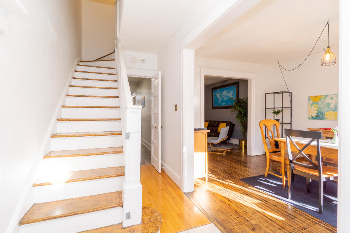 Quiet Spacious Home in NW DC - Photo 6