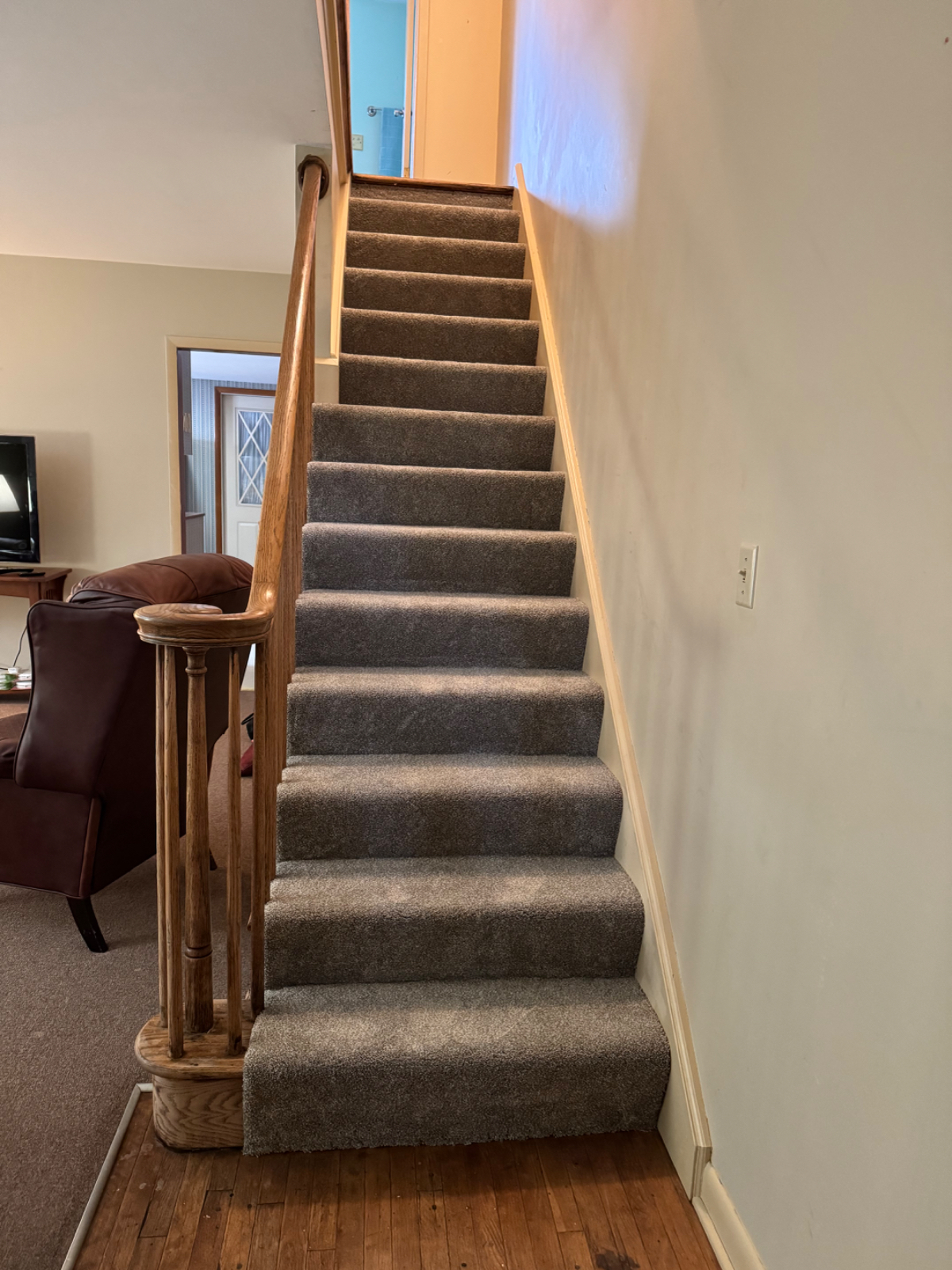 Cozy furnished home near hospital - Photo 4