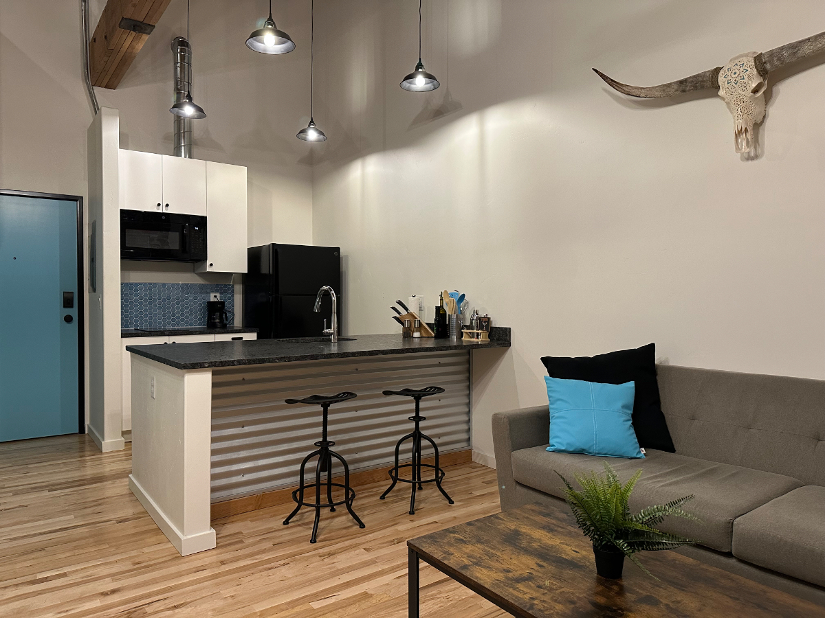 Incredible Industrial Studio Loft in the Heart of Downtown Redmond - Photo 4