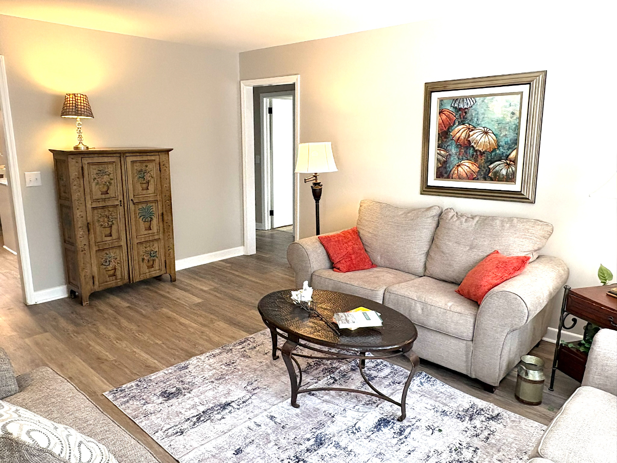 Cozy Apartment in quiet neighborhood - Photo 6