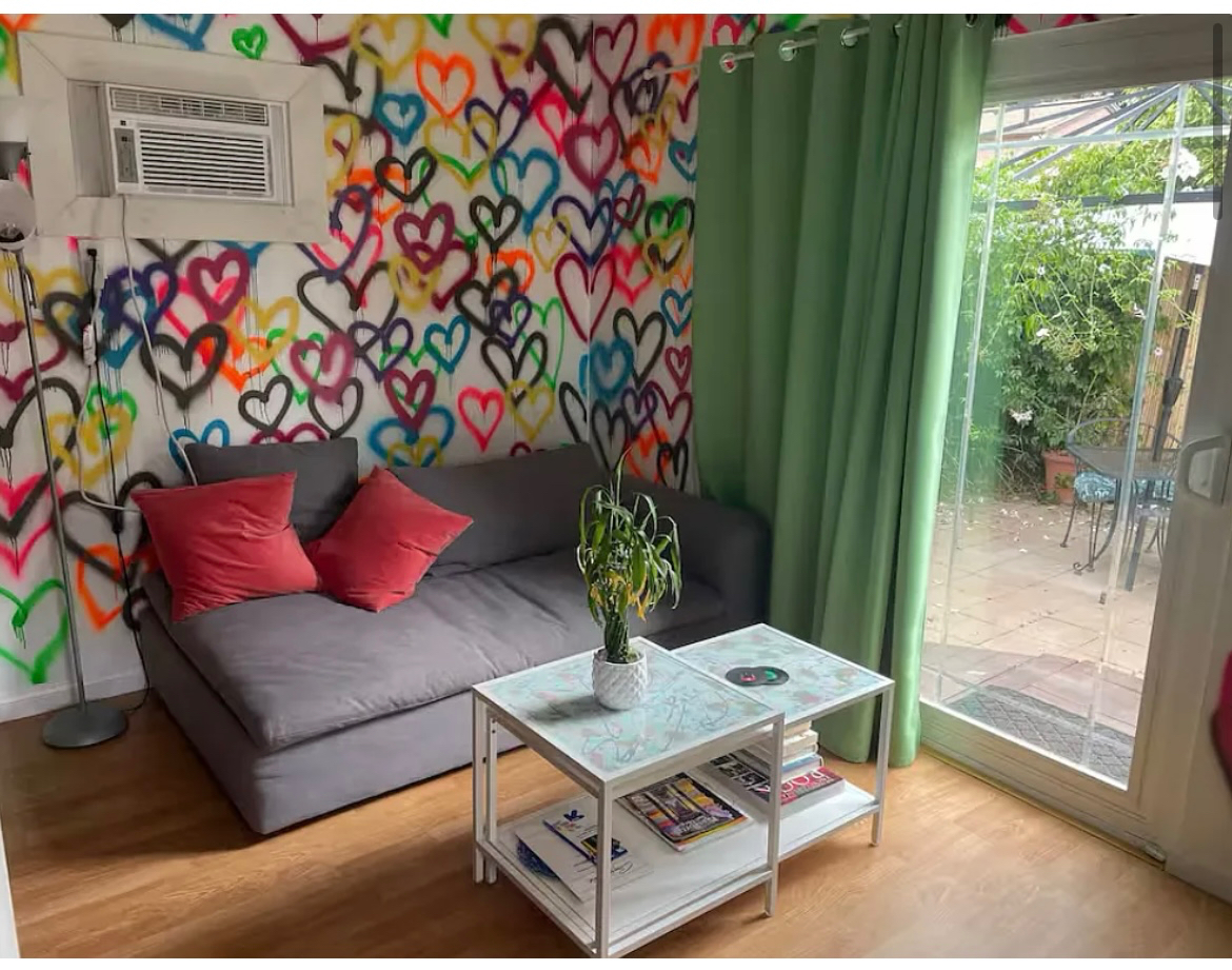 Artsy Studio with Private Garden Patio - Photo 3