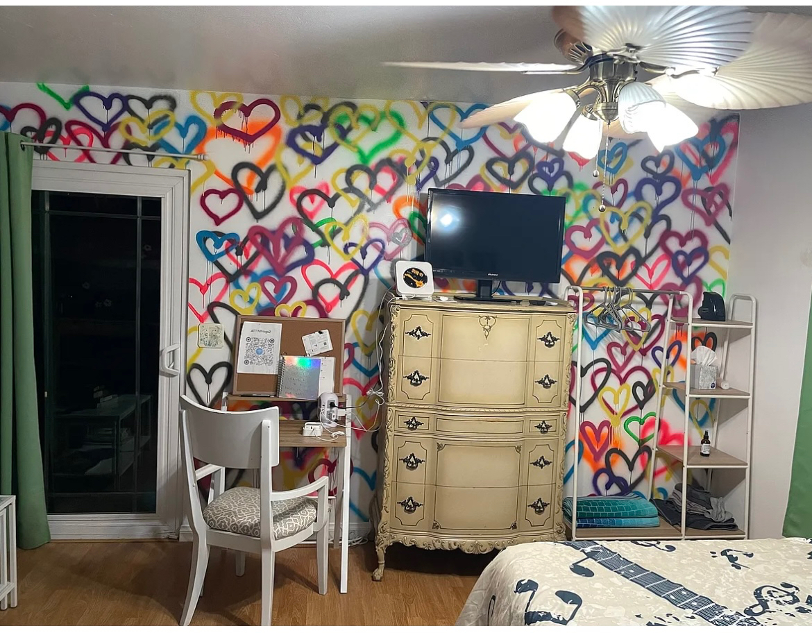 Artsy Studio with Private Garden Patio - Photo 4