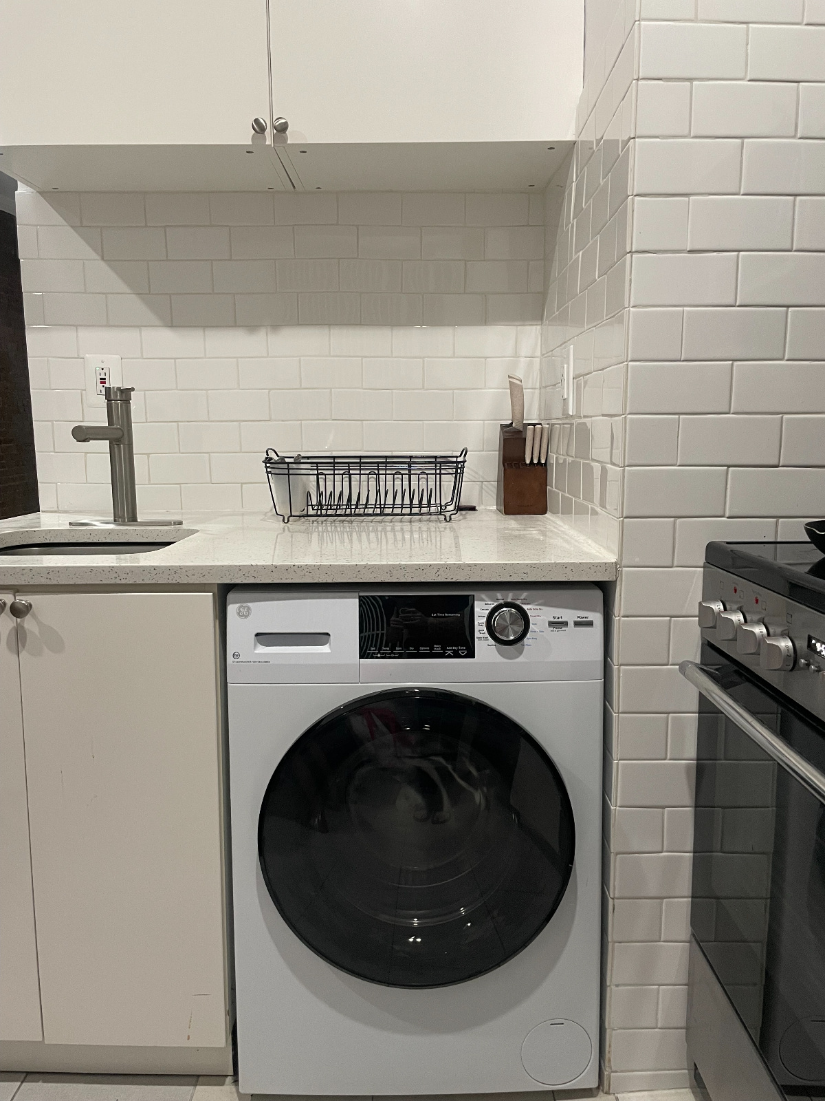 Newly Renovated and Fully Furnished 2BR East Harlem - Wi-Fi - Photo 4