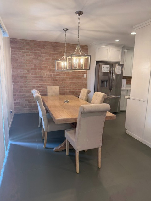 Min to SpaceX, LNG & Port | 3BR Townhome w/ Community Pool & 4-Car Parking - Photo 7
