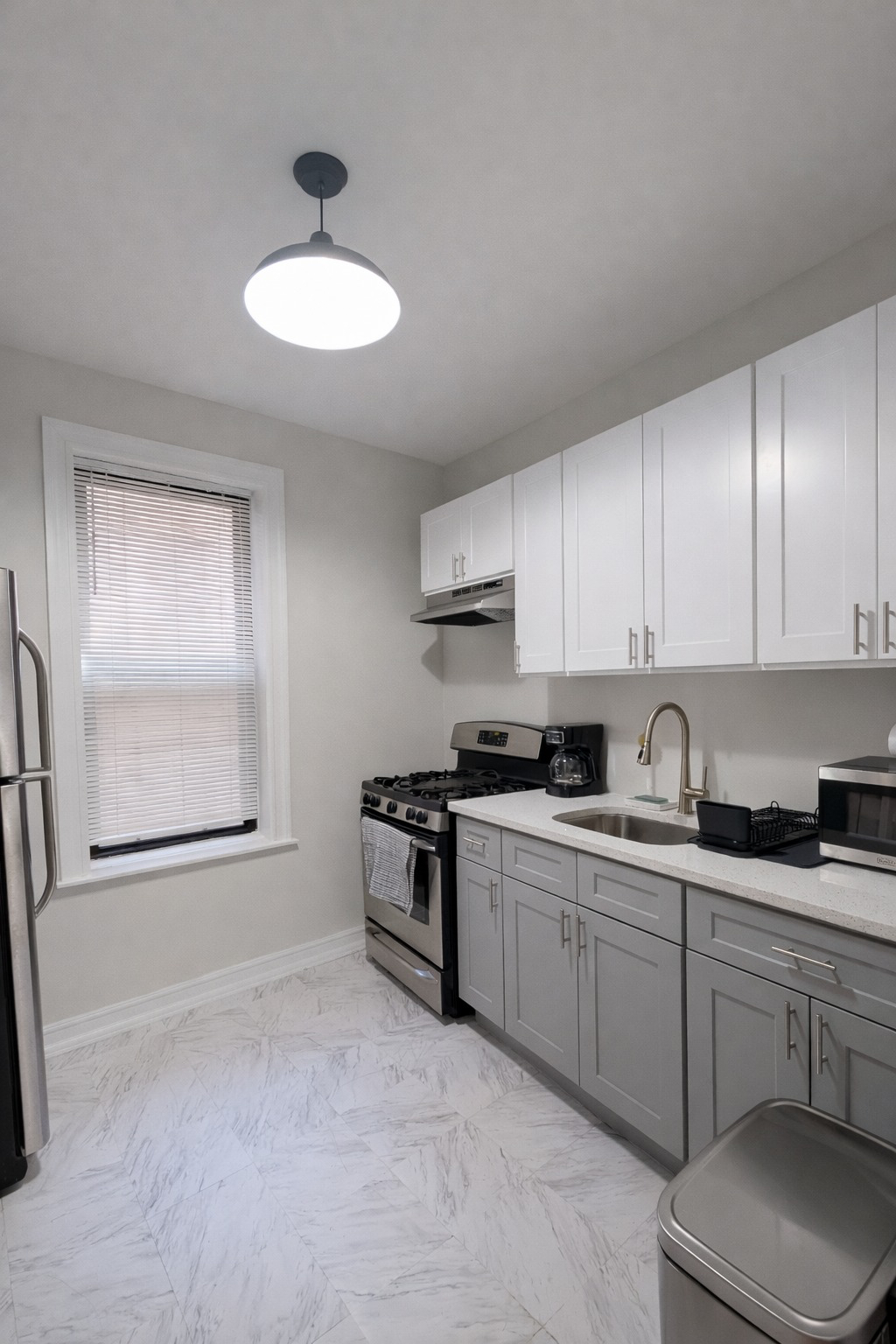 Fully furnished housing for medical students, residents, fellows, physicians, and healthcare profess - Photo 4