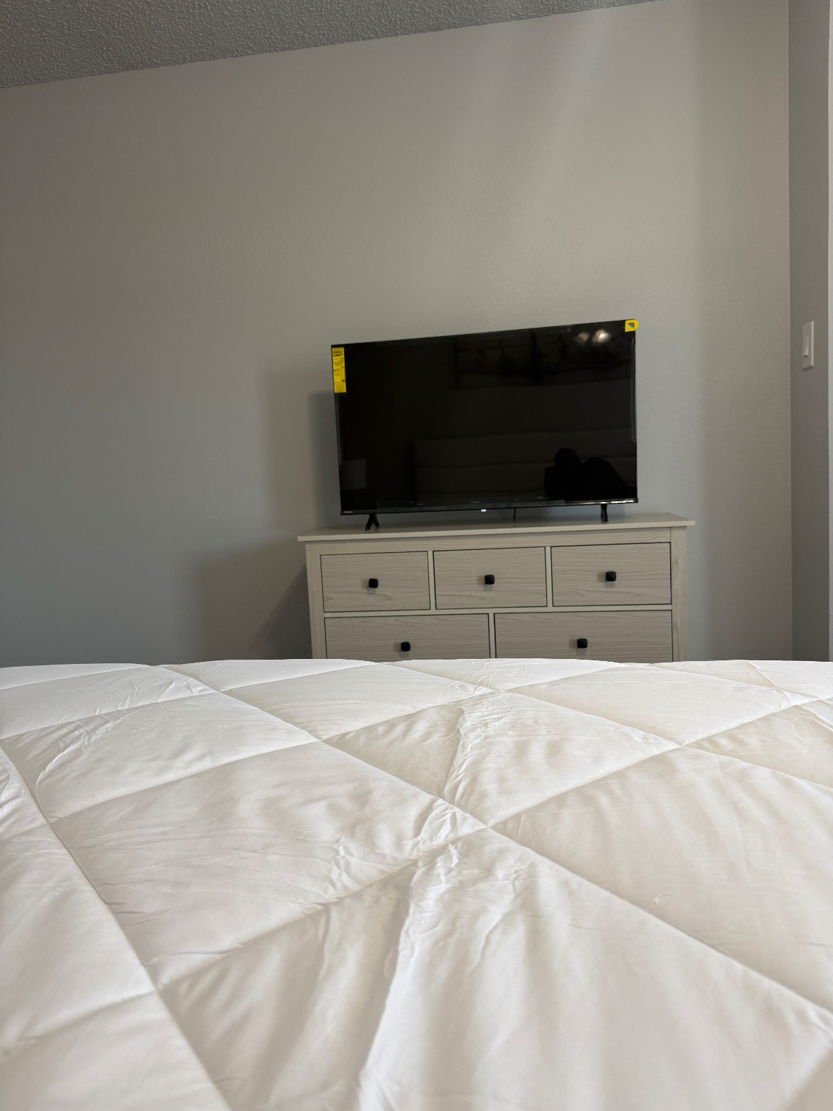 Cozy convenient and quite - Photo 3