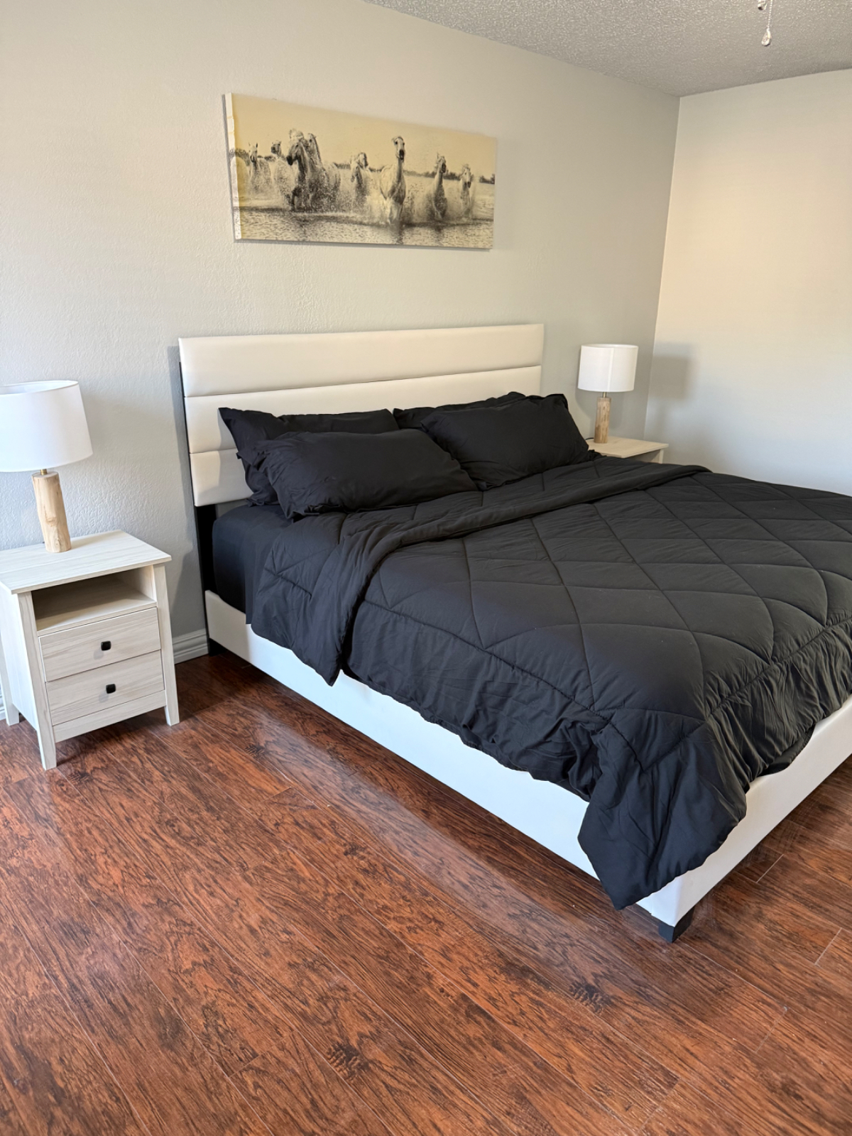Cozy convenient and quite - Photo 1