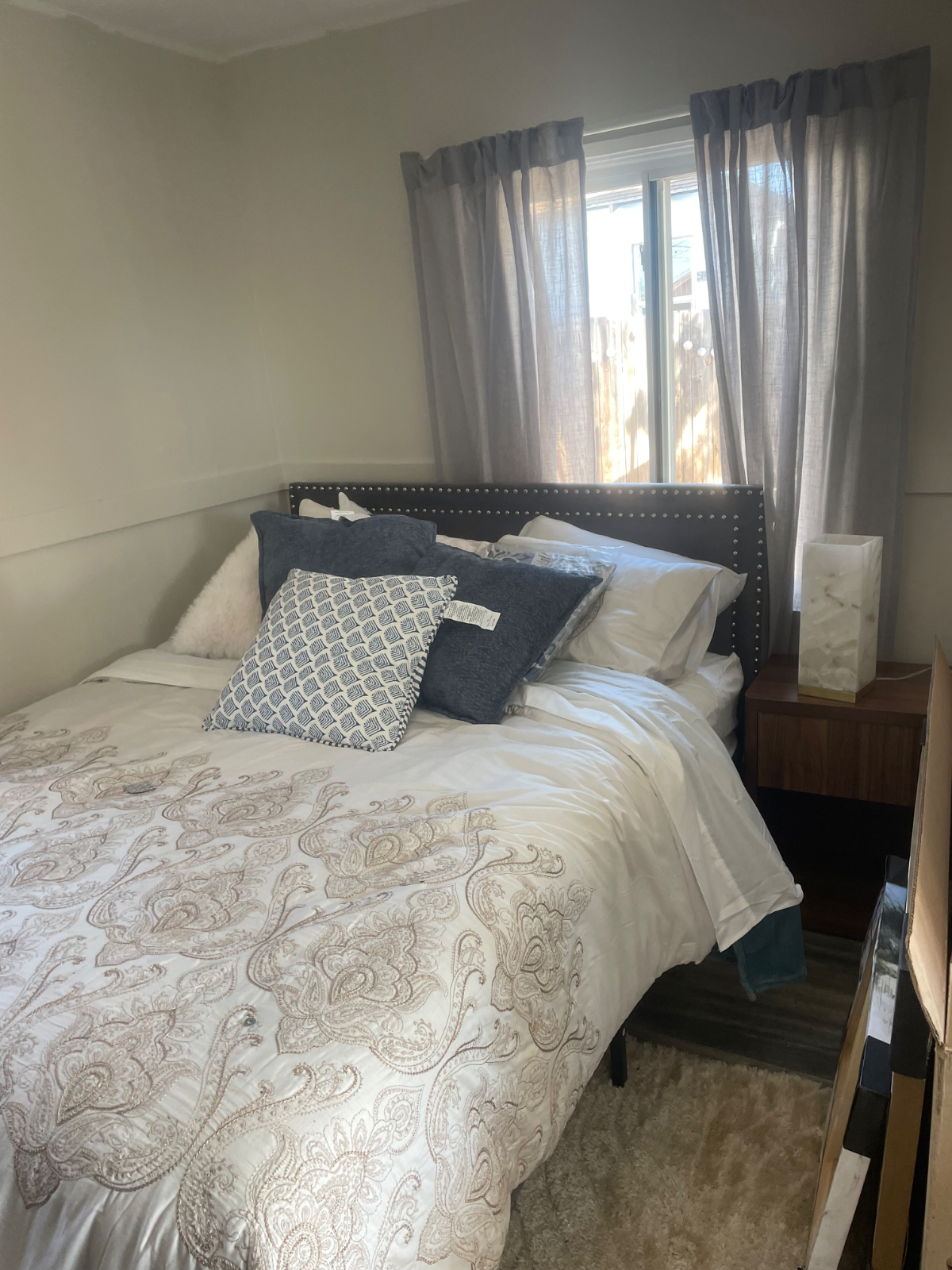 North Park - 2 br/1ba home- 2 car garage, yard, w/d - Photo 3