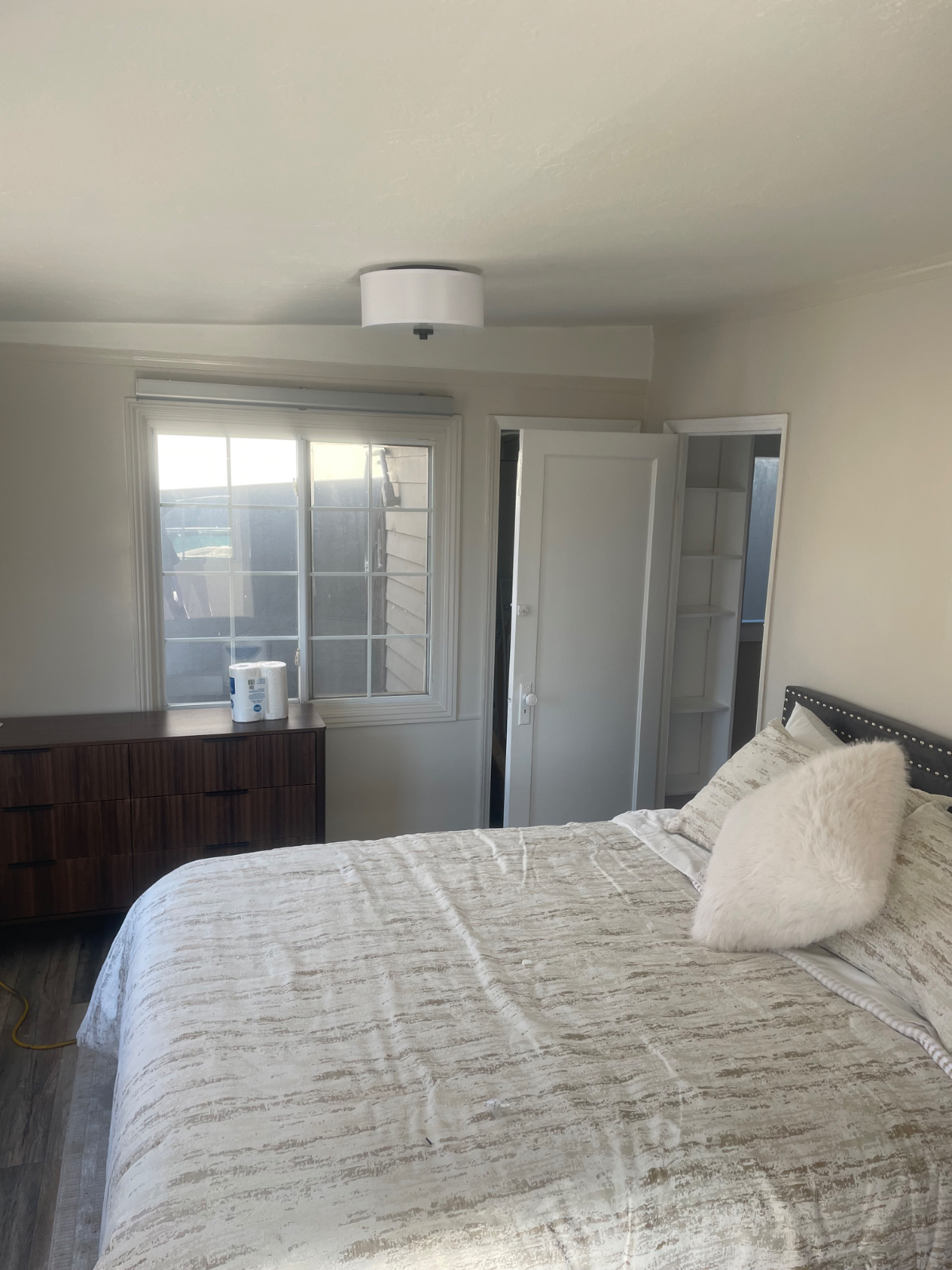 North Park - 2 br/1ba home- 2 car garage, yard, w/d - Photo 4