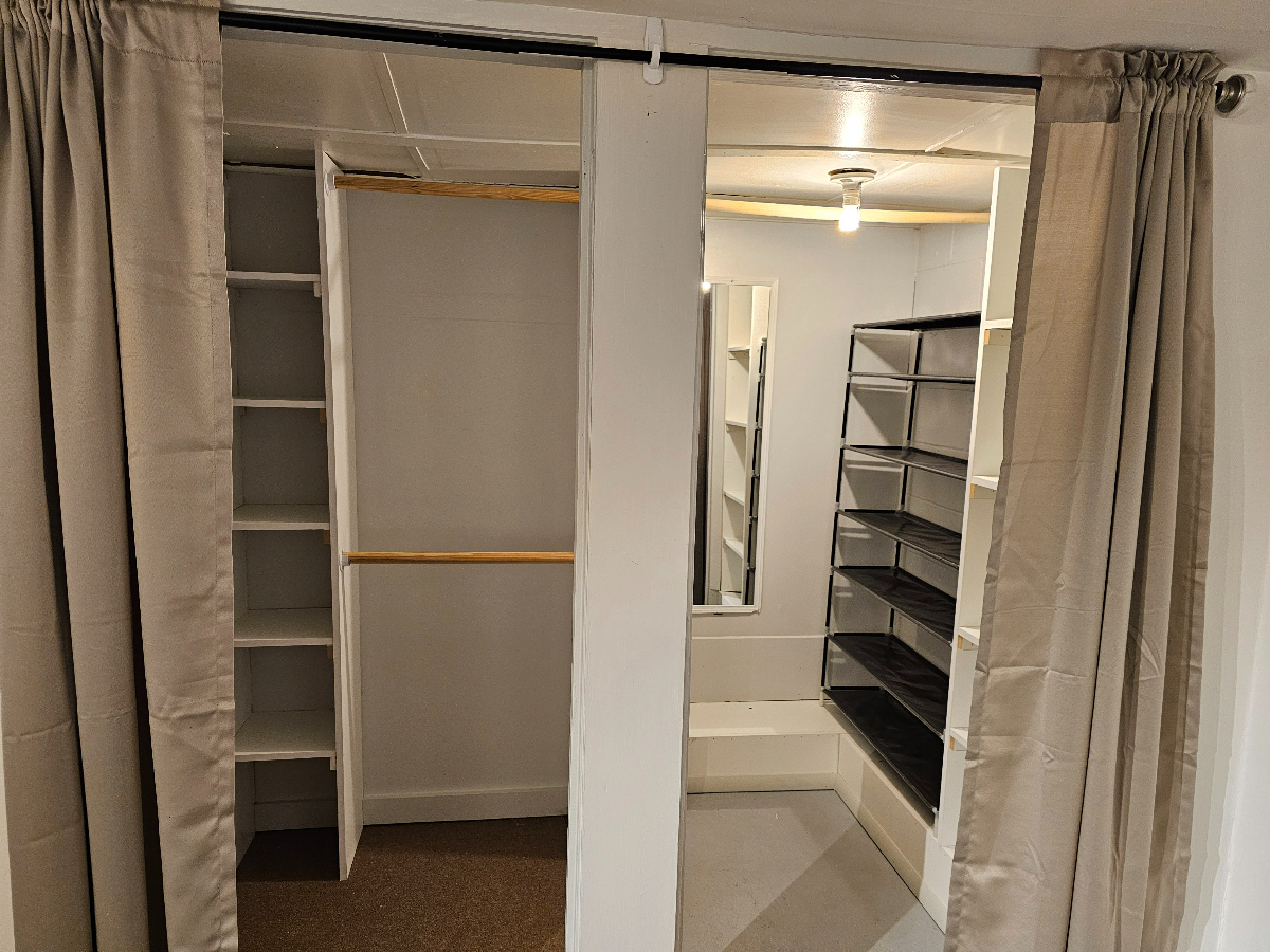 2 bedroom  cozy, safe,  private apartment - Photo 12