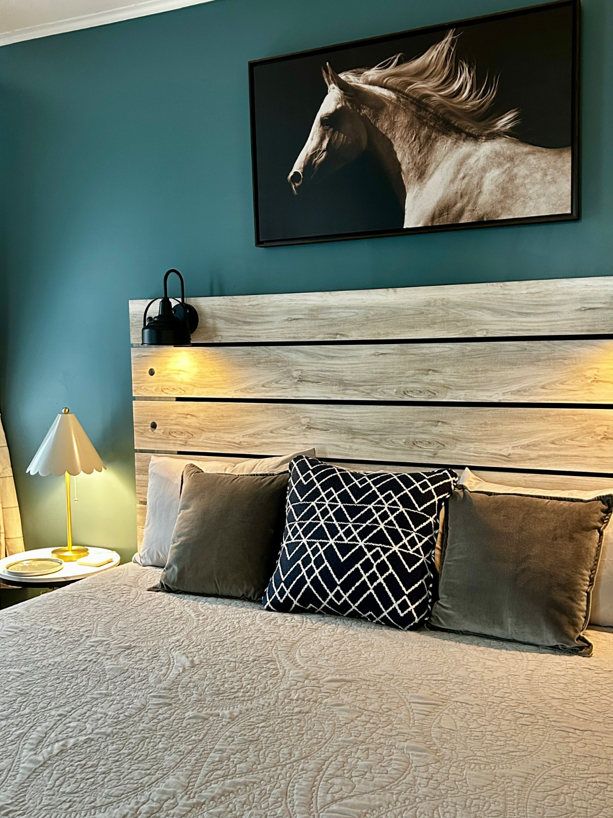 Guest Suite, King bed, cozy country setting 5 minutes  to downtown Lowville. - Photo 7