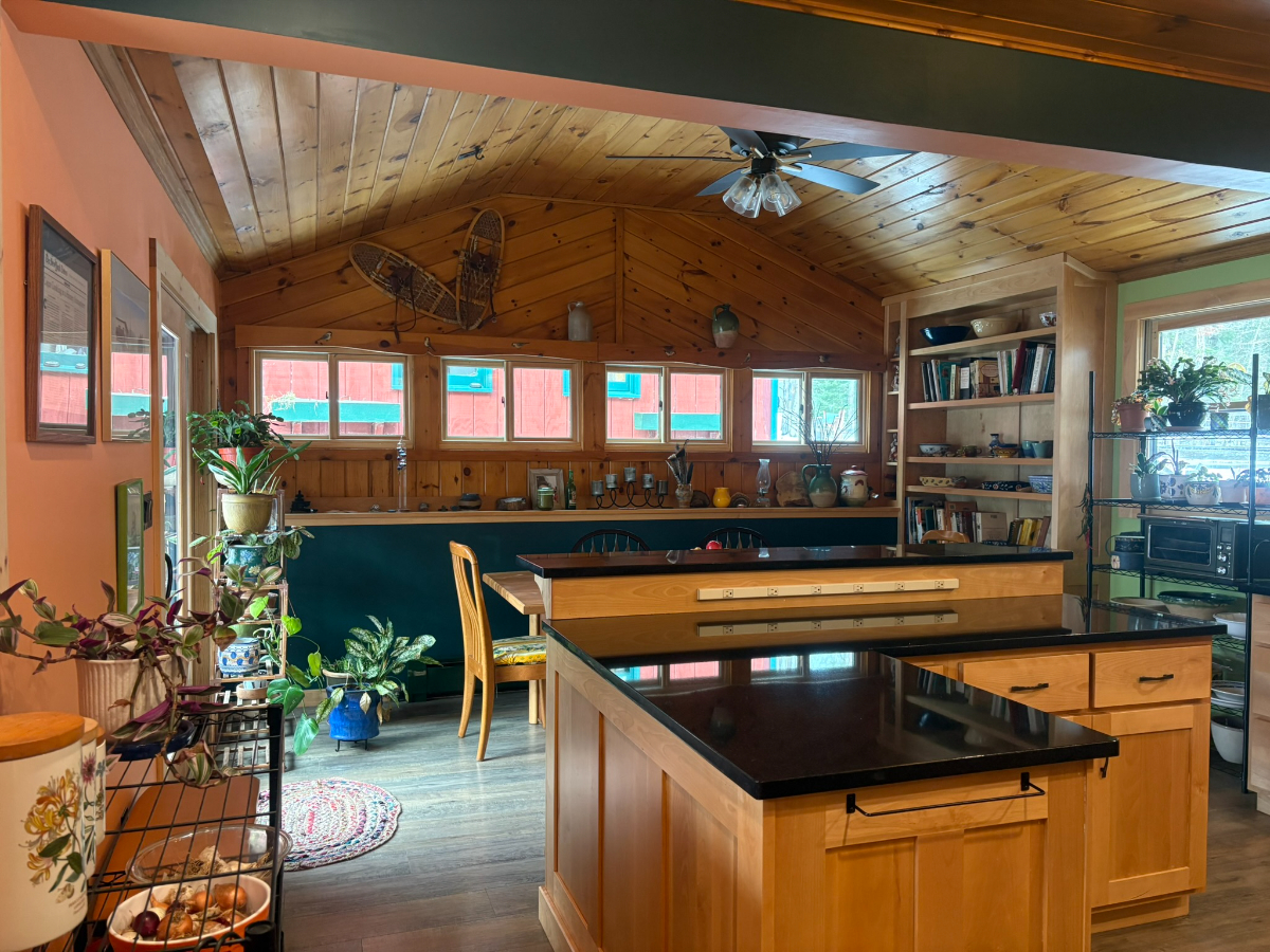 Quiet, Comfortable Home near Saranac Lake with Hot tub - Photo 5