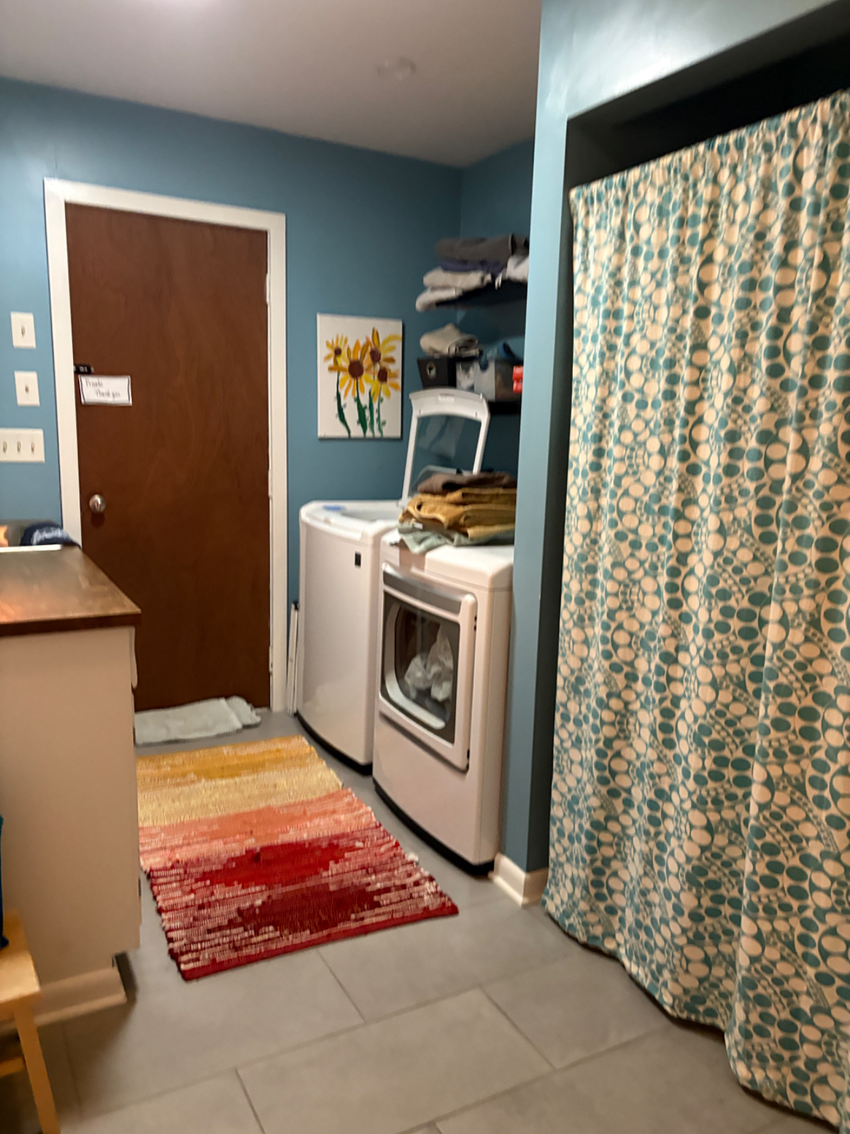 Beautiful, bright studio with lake views - Photo 11