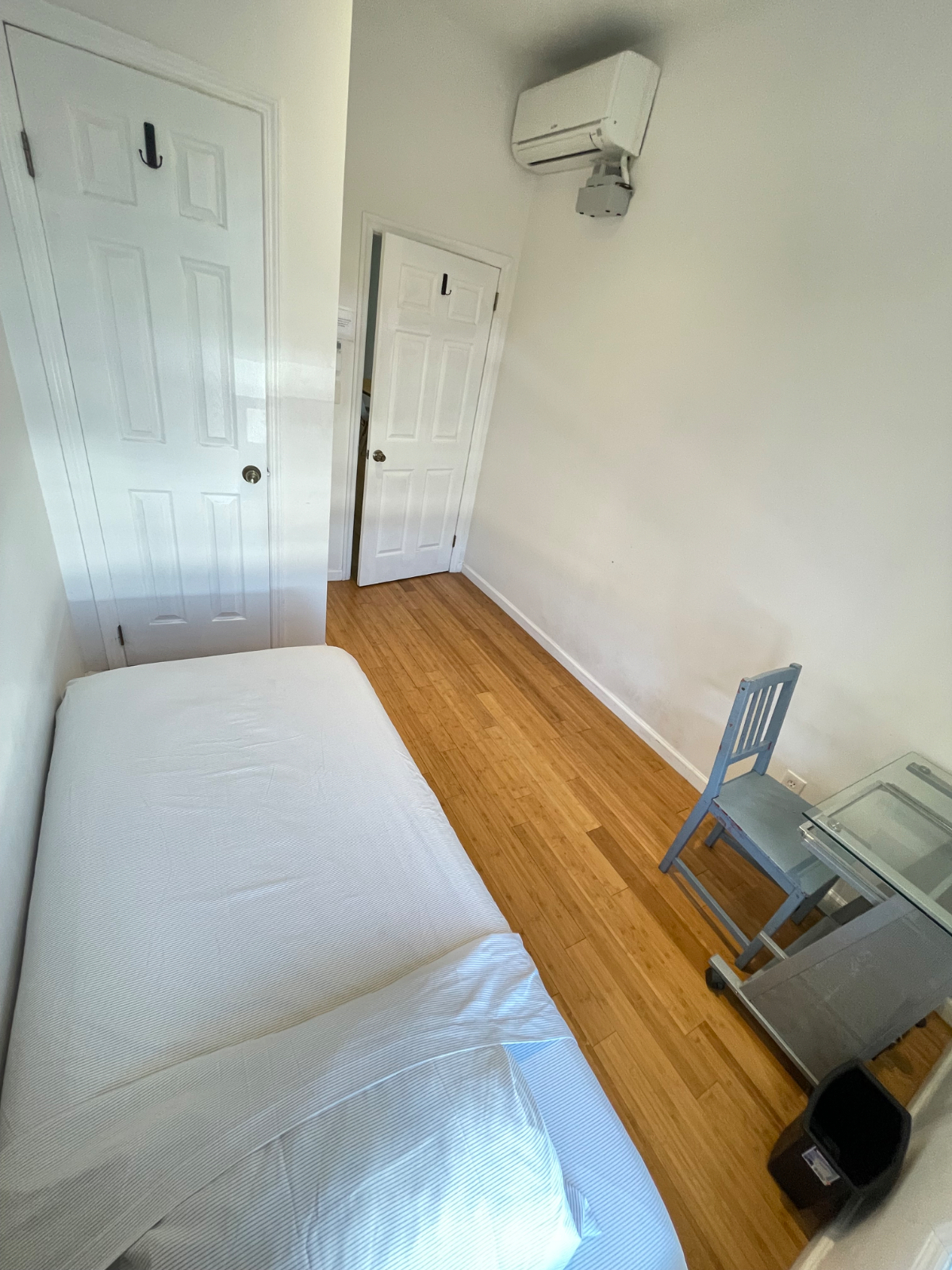 Modern Spacious Brooklyn Brownstone with lots of Natural Sunlight - Photo 9