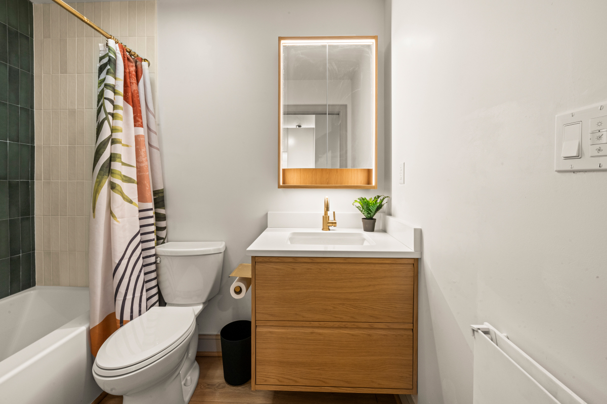 1 Bedroom Apt at Catholic University - Photo 6