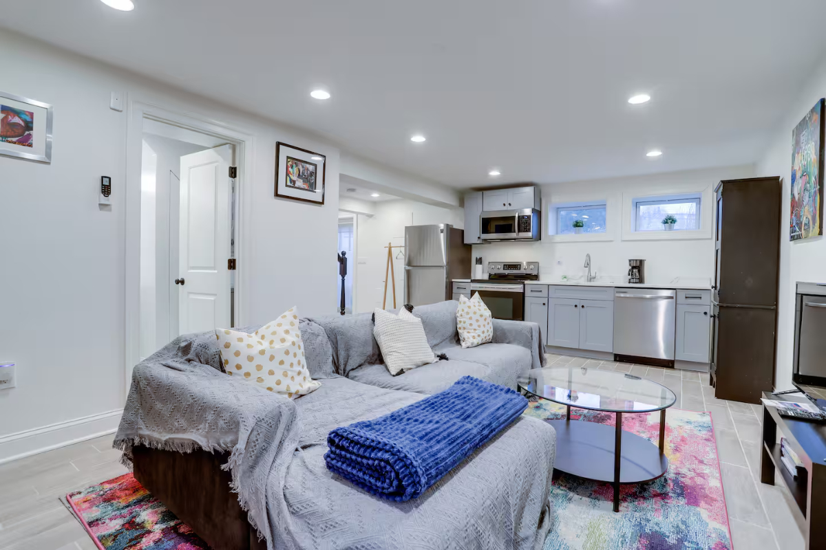Modern 1-Bedroom Basement Apartment with Updated Interiors and Easy Access to DC, Maryland & Norther - Photo 1