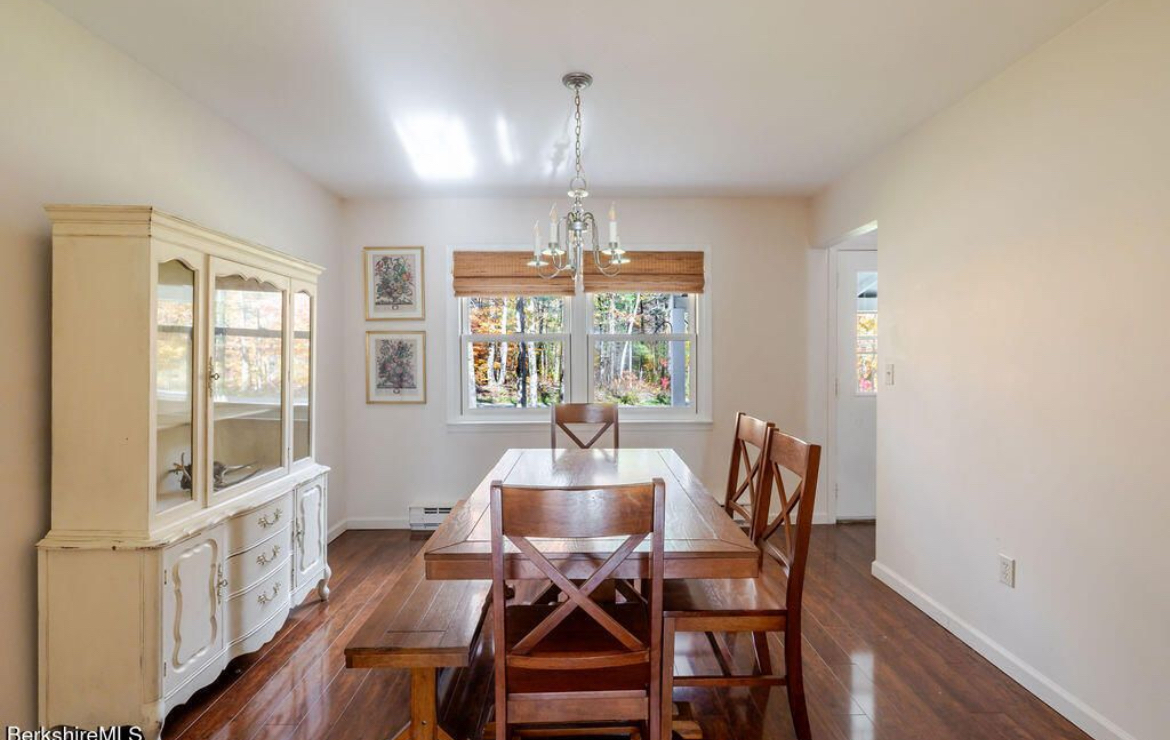 Austerlitz Home Near the Berkshires - Photo 3