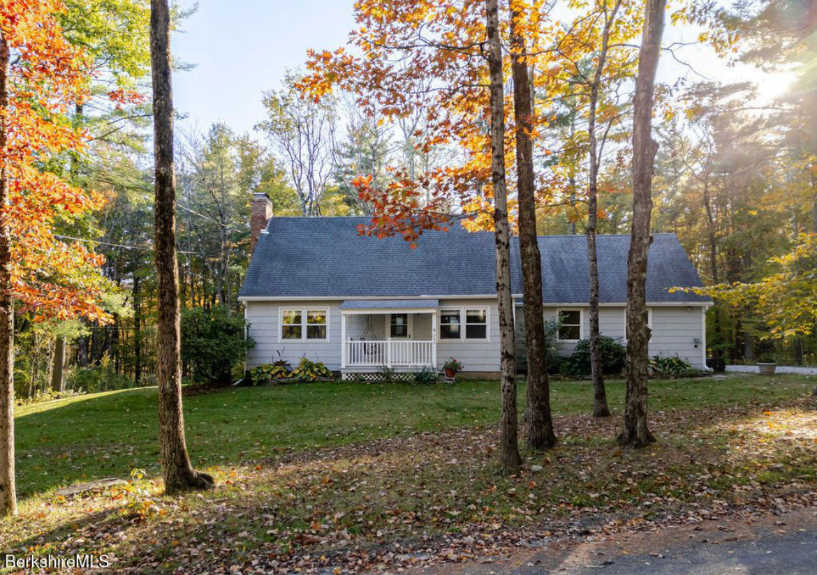 Austerlitz Home  Near the Berkshires - Photo 6