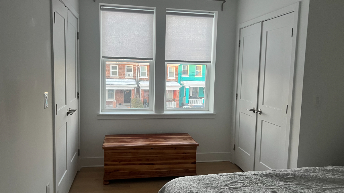 Your own private space with access to the full spacious house, parking - Photo 2
