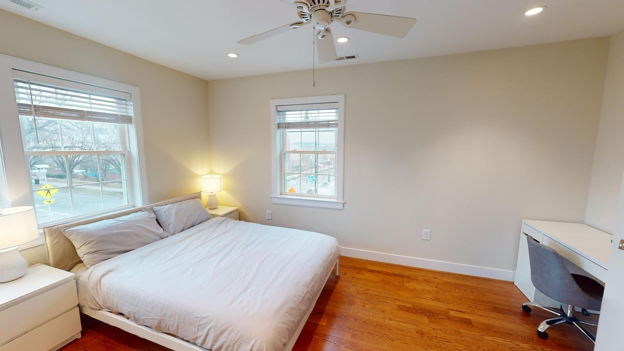 Private Bedroom in Capitol Hill 1456 A - Photo 1