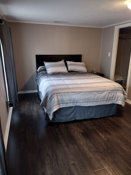 A Home Away - Photo 2