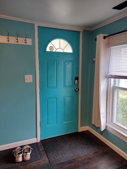A Home Away - Photo 7