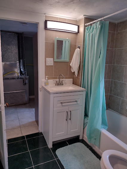 A Home Away - Photo 9