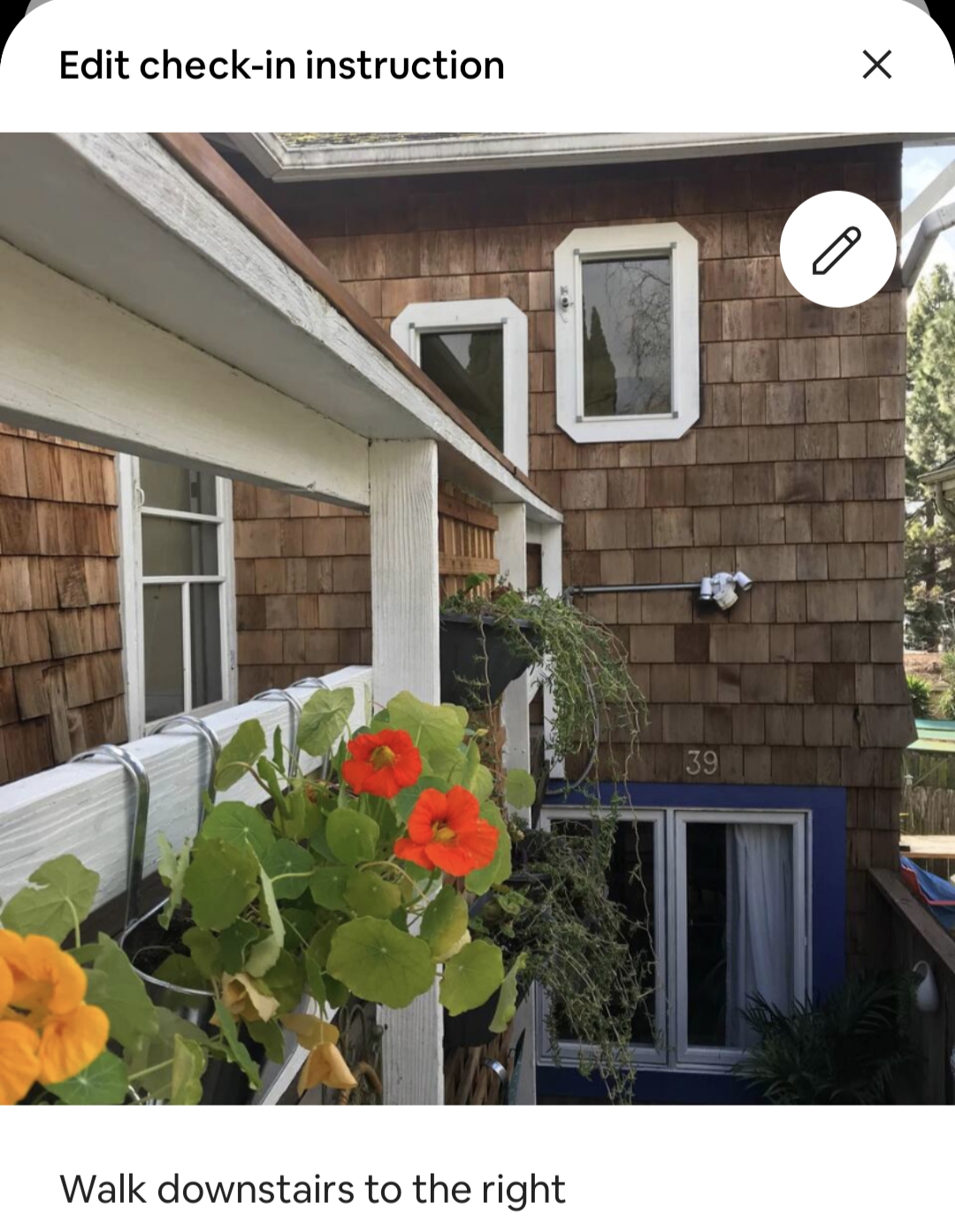 Waterfront studio with king size bed and patio - Photo 4