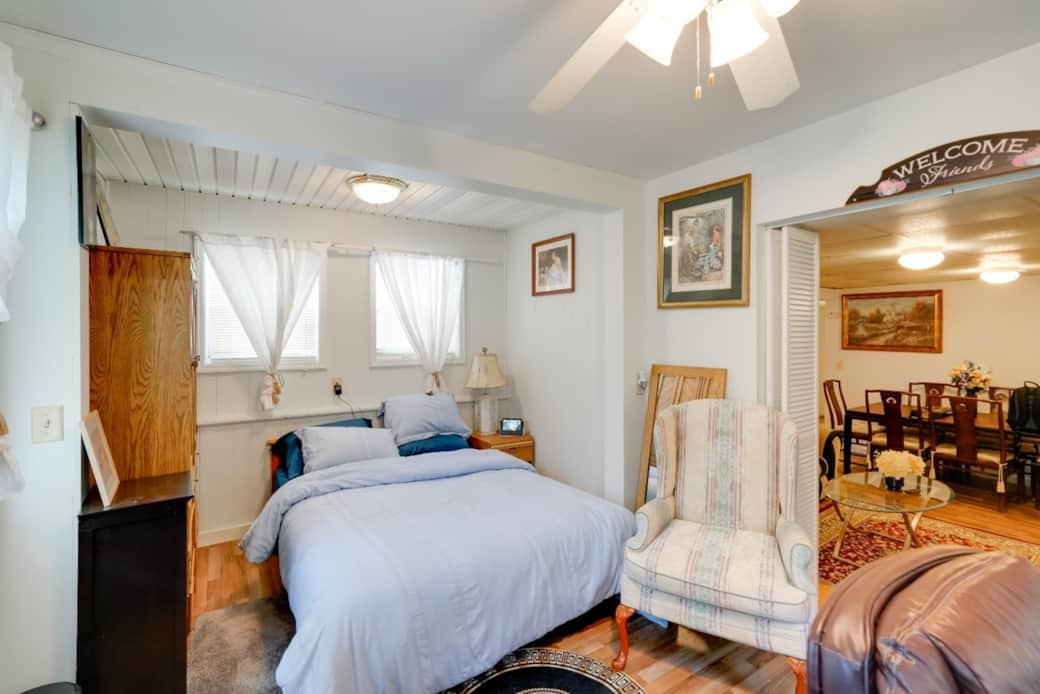 Furnished 1-Bedroom Apartment Near St. Peter & Alb Med hospital (Albany) - Photo 7
