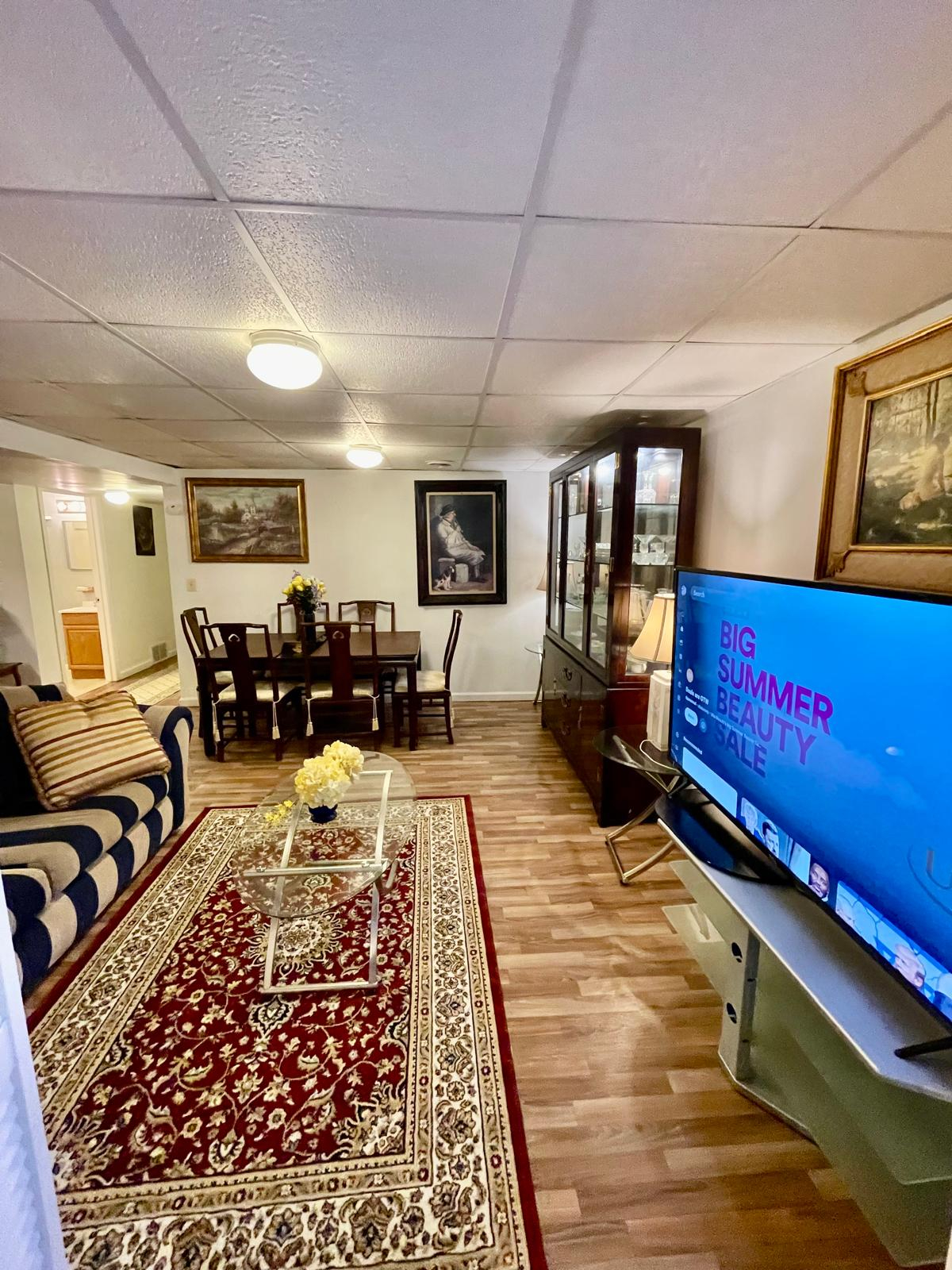 Furnished 1-Bedroom Apartment Near St. Peter & Alb Med hospital (Albany) - Photo 9