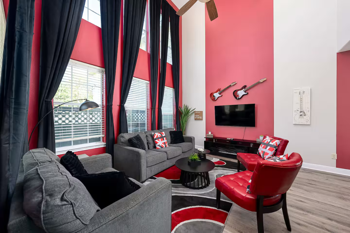 Chic East Austin Home Unit A - Photo 7