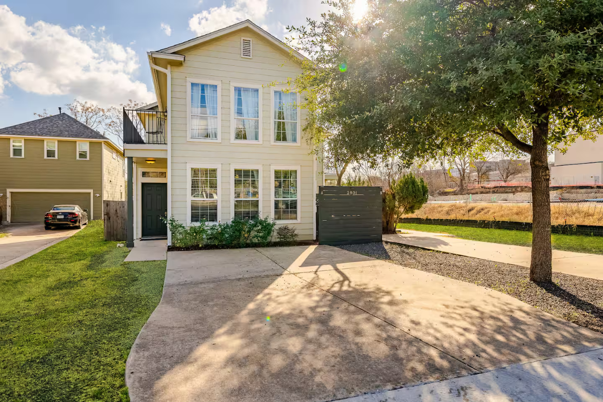 Chic East Austin Home Unit A - Photo 1