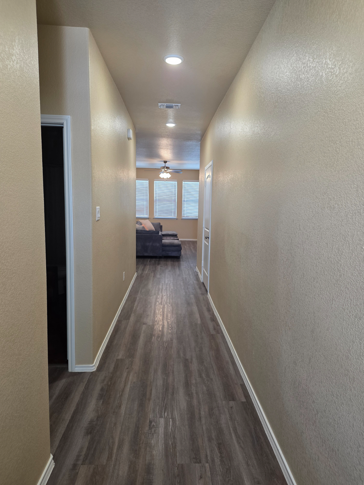 Bedroom 2 - Photo 11