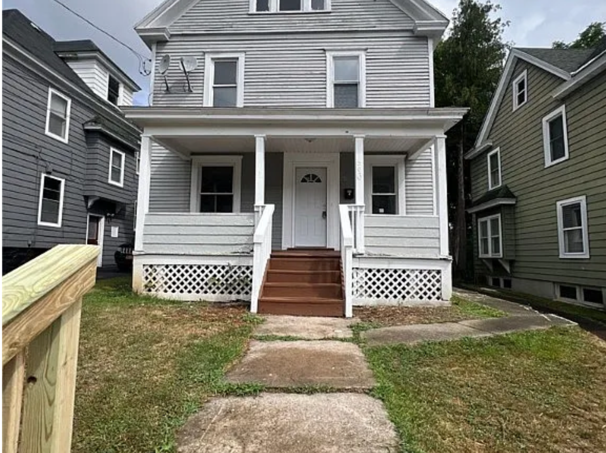 Furnished Home in Syracuse - Photo 5