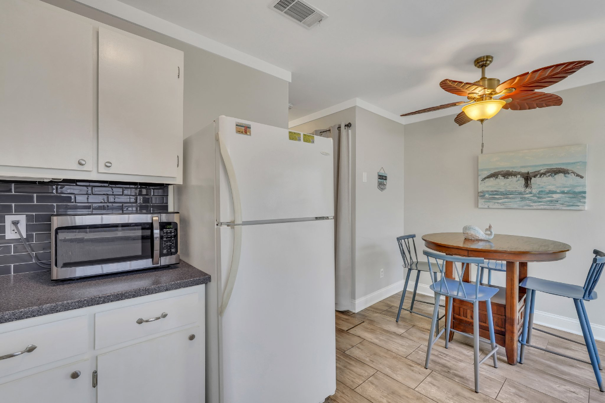Butteryfly Bungalow - King - Photo 11