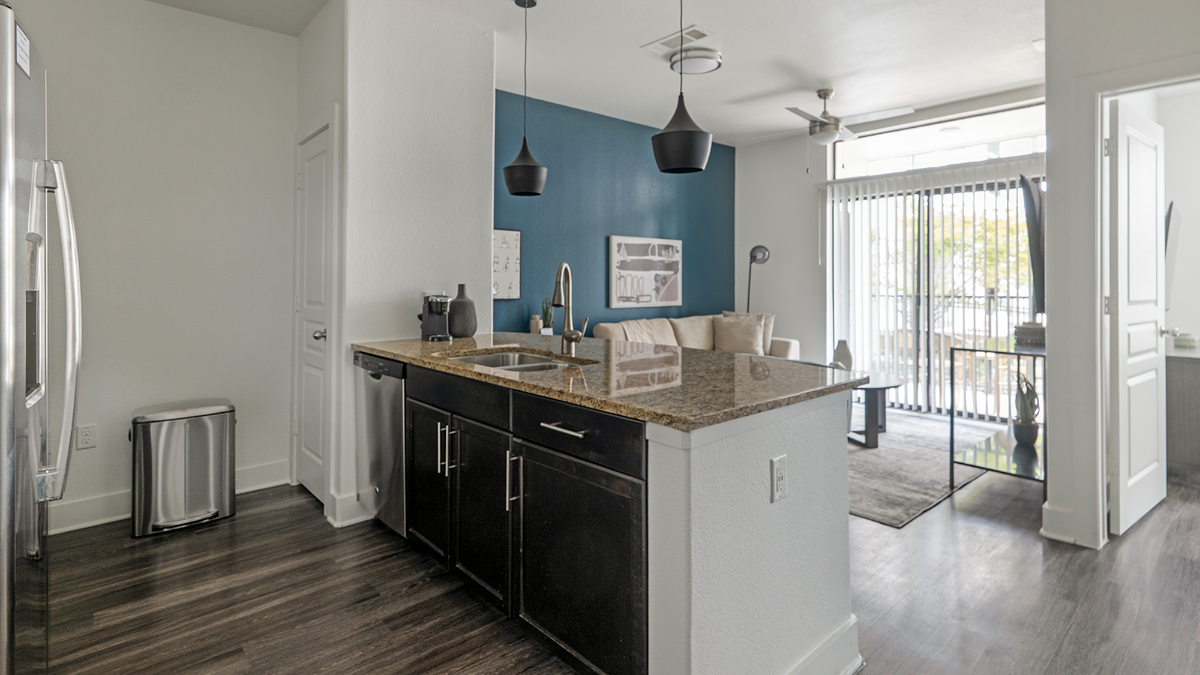 Landing Furnished Apartments at The Reserve Arboretum - Photo 7
