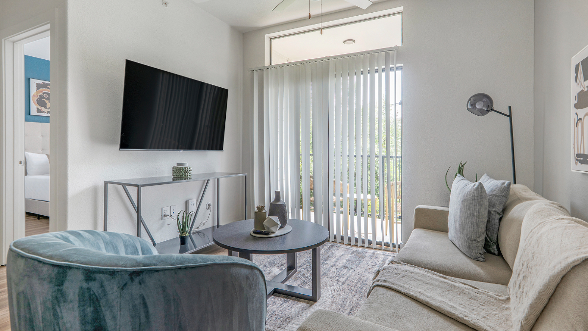 Landing Furnished Apartments at The Reserve Arboretum - Photo 4