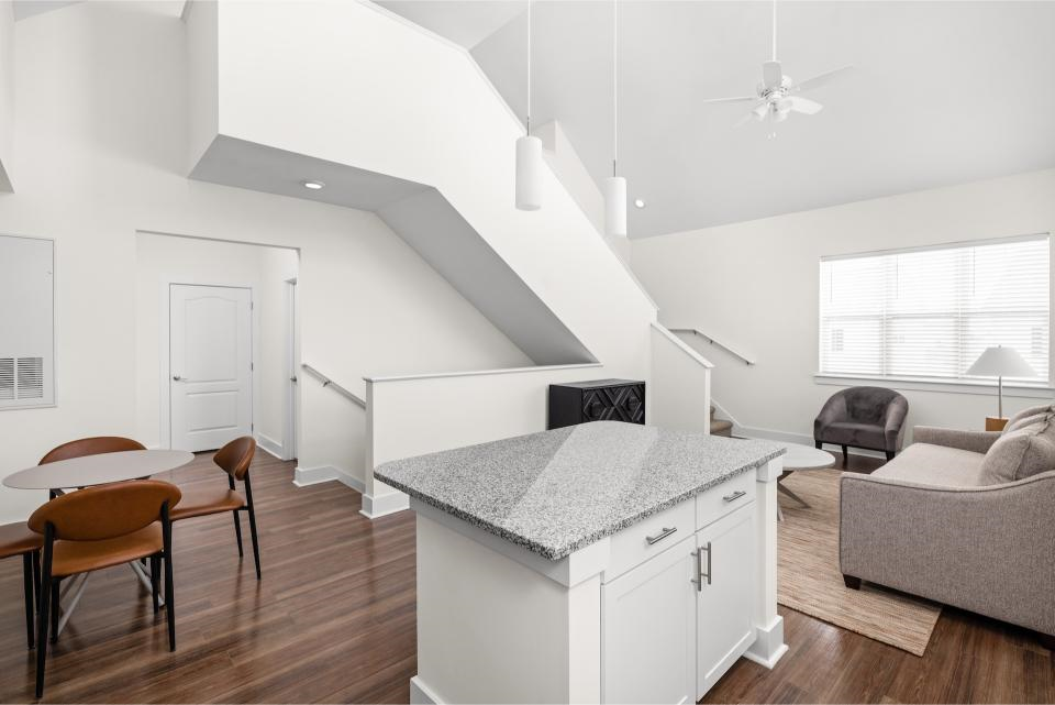 Landing Furnished Apartments at Hickory Cottages -