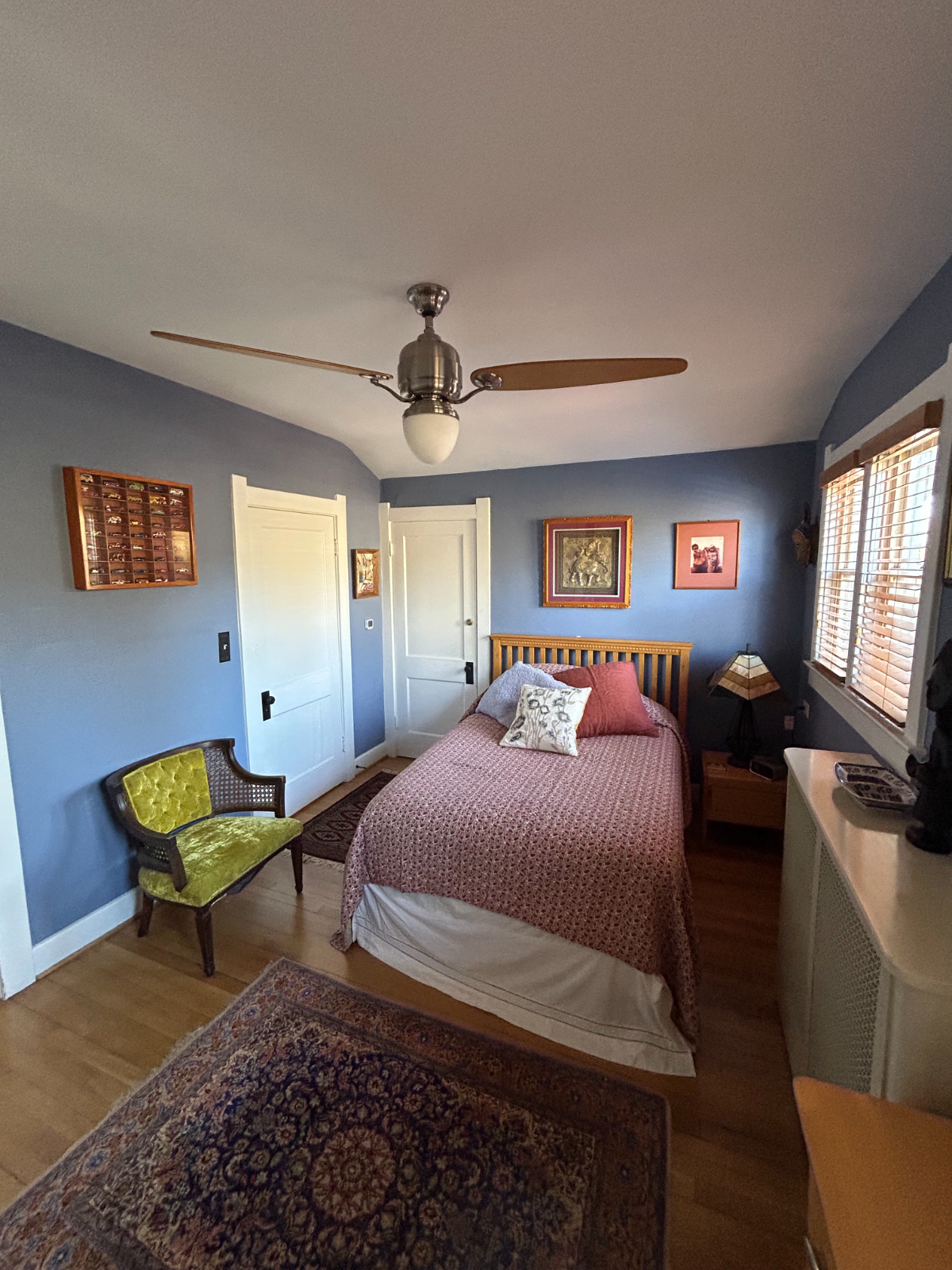 Bright Quiet Room and Kitchenette in Arts and Crafts Home-Near Hospitals and Rock Creek Park - Photo 2
