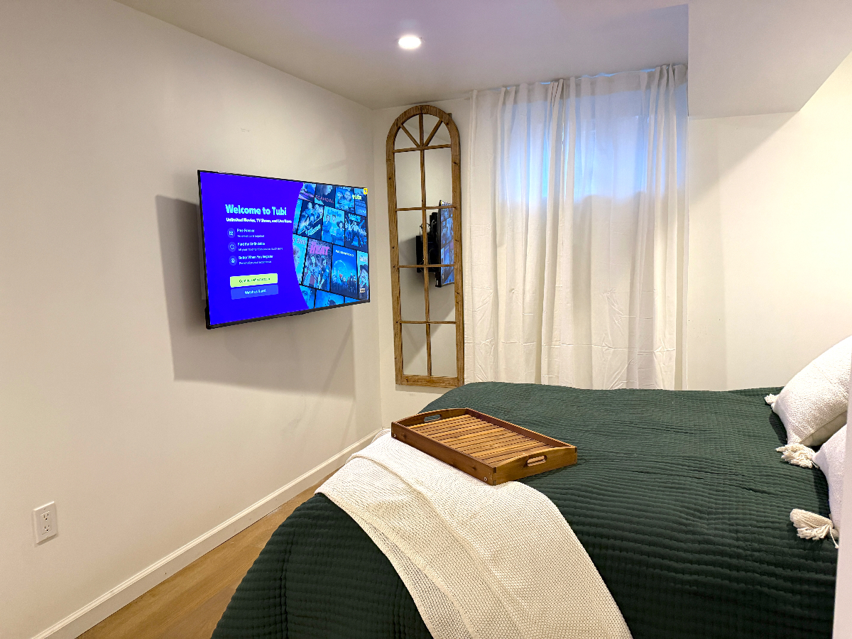 Lower-Level 1BR Apartment Fully Renovated  Private Entrance Custom Furnishing Available - Photo 6