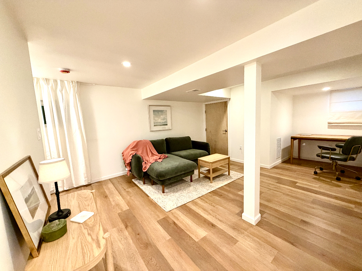 Lower-Level 1BR Apartment Fully Renovated  Private Entrance Custom Furnishing Available - Photo 10